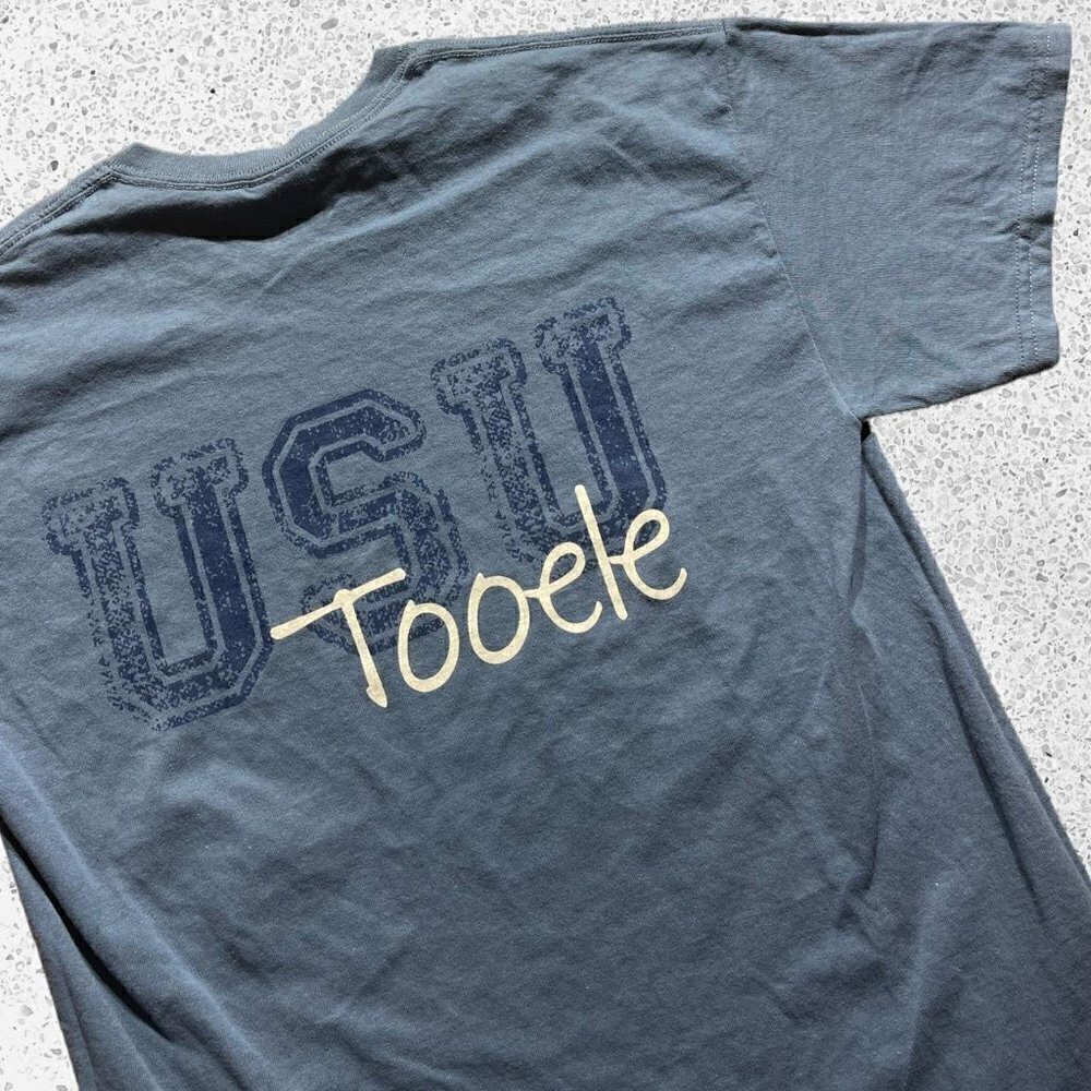 Y2k Utah state college t shirt - Picture 2 of 6